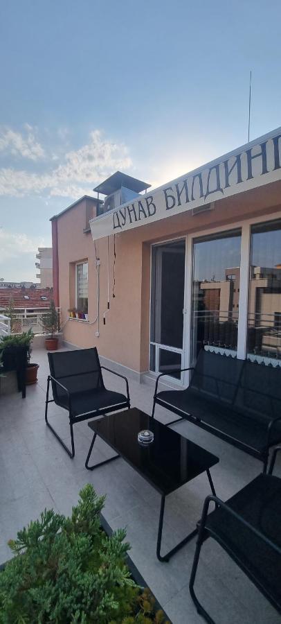 Дунав Билдингс 3 Pleven Exterior foto