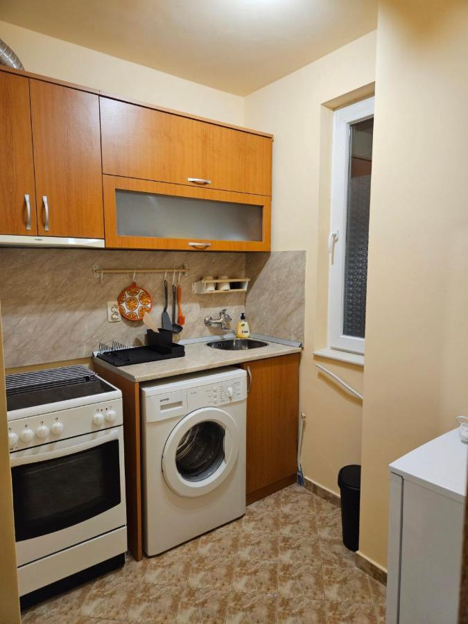 Дунав Билдингс 3 Pleven Exterior foto